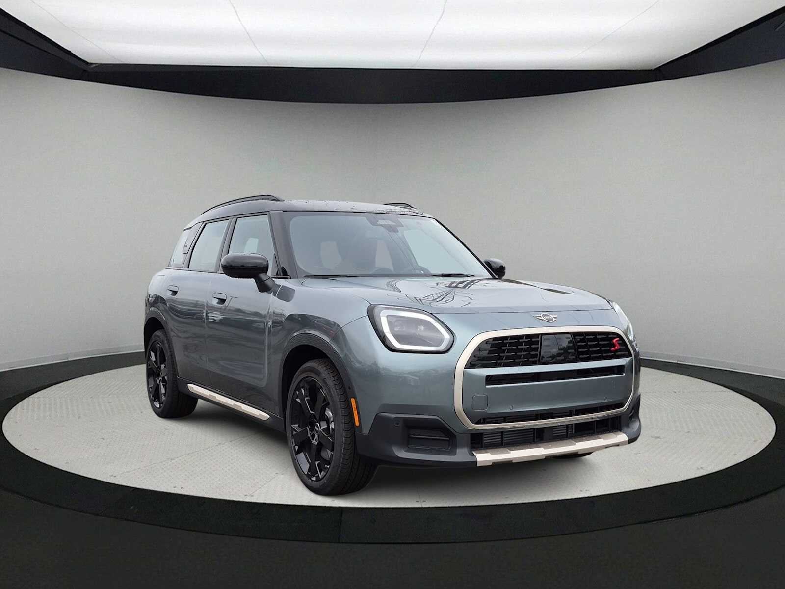 2027 MINI COUNTRYMAN SIGNATURE PLUS