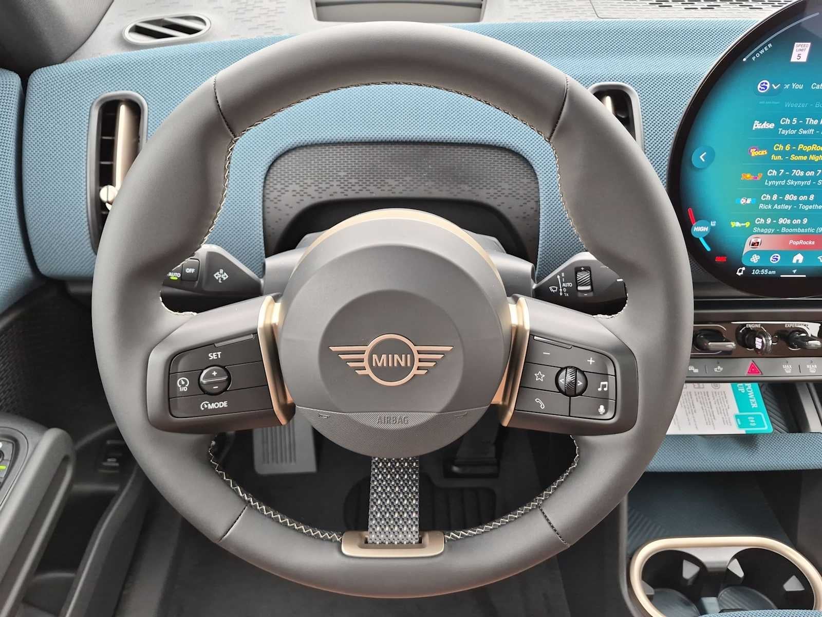 2027 MINI COUNTRYMAN SIGNATURE PLUS