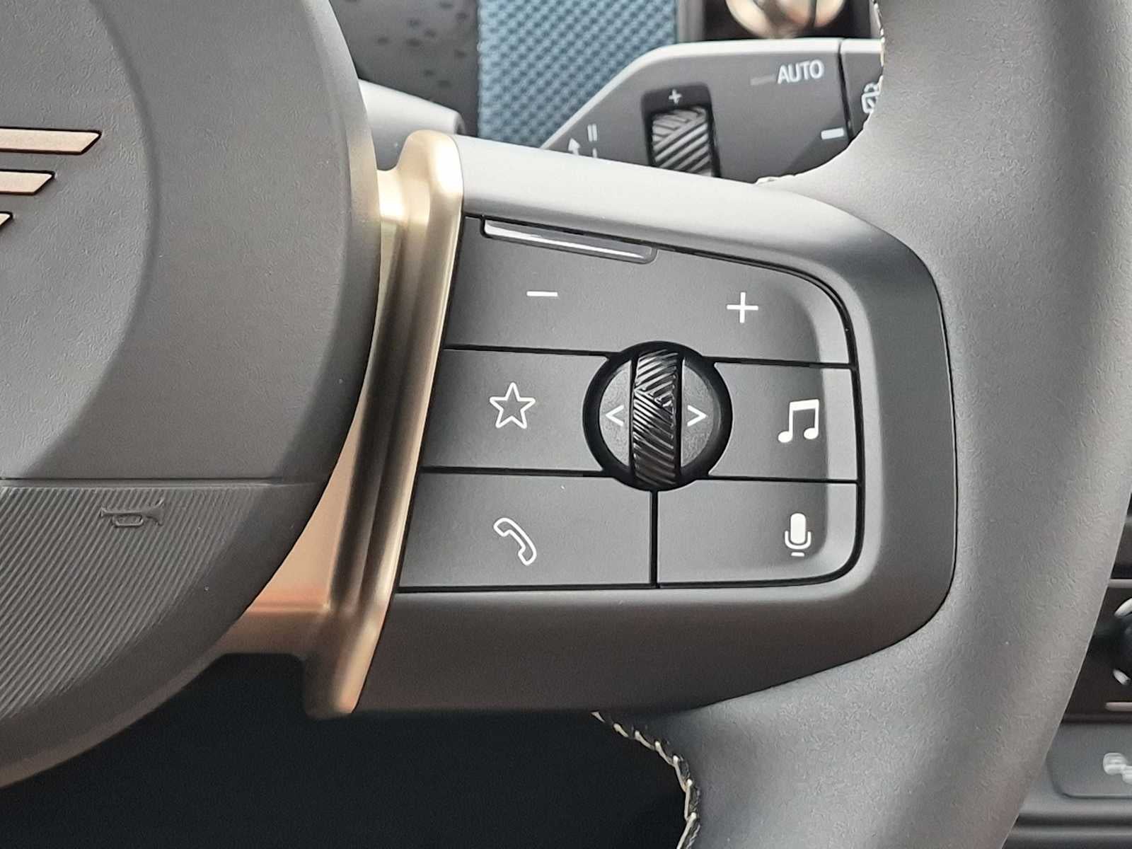 2027 MINI COUNTRYMAN SIGNATURE PLUS