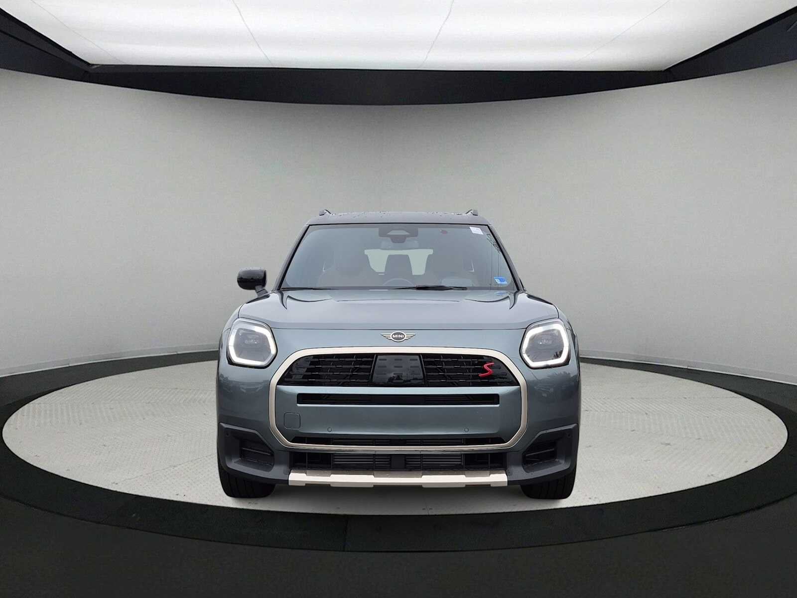 2027 MINI COUNTRYMAN SIGNATURE PLUS