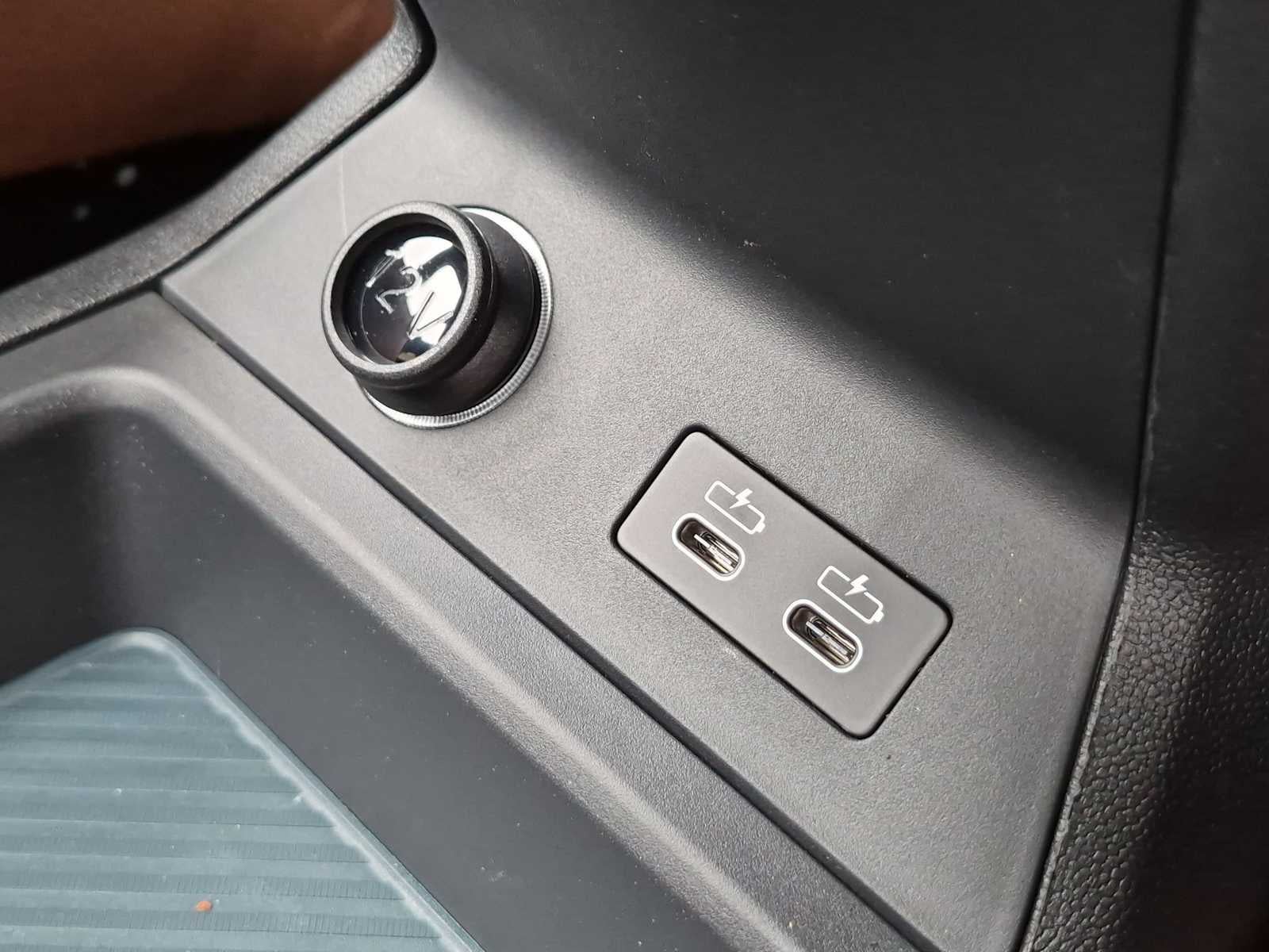 2027 MINI COUNTRYMAN SIGNATURE PLUS