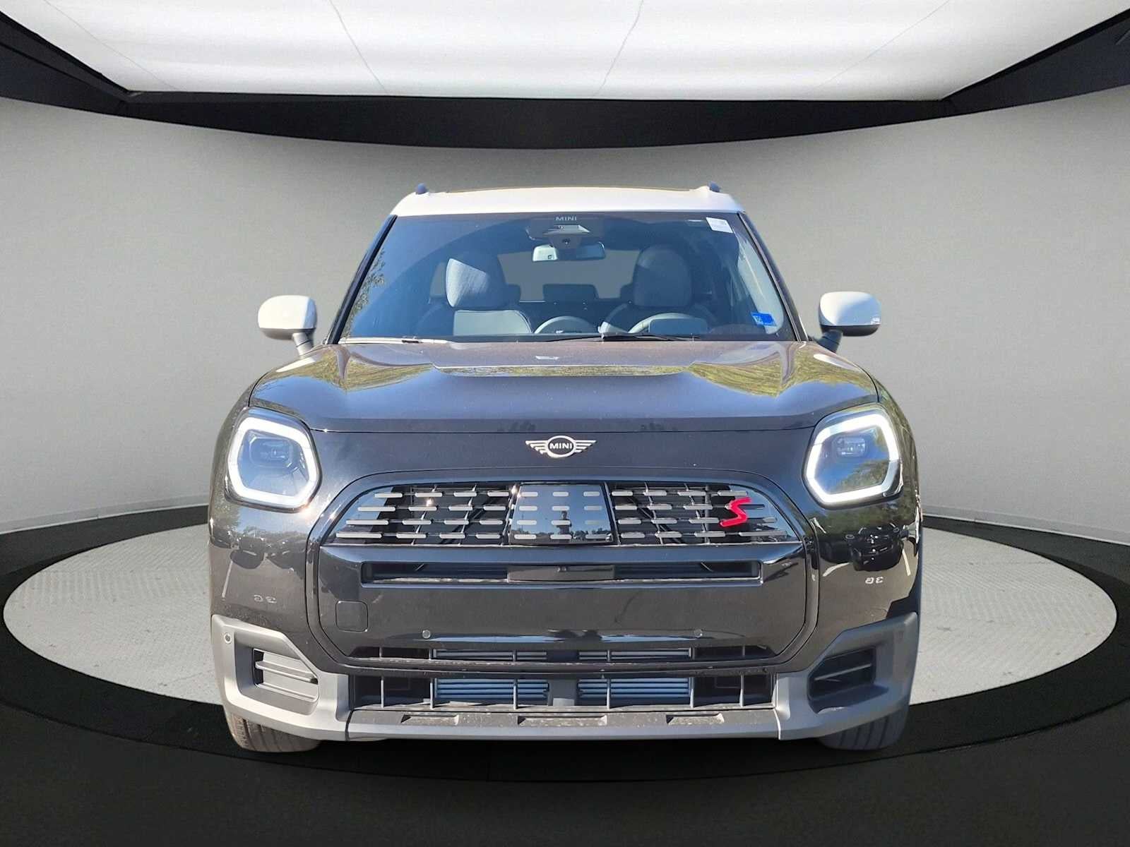 2027 MINI COUNTRYMAN SIGNATURE PLUS