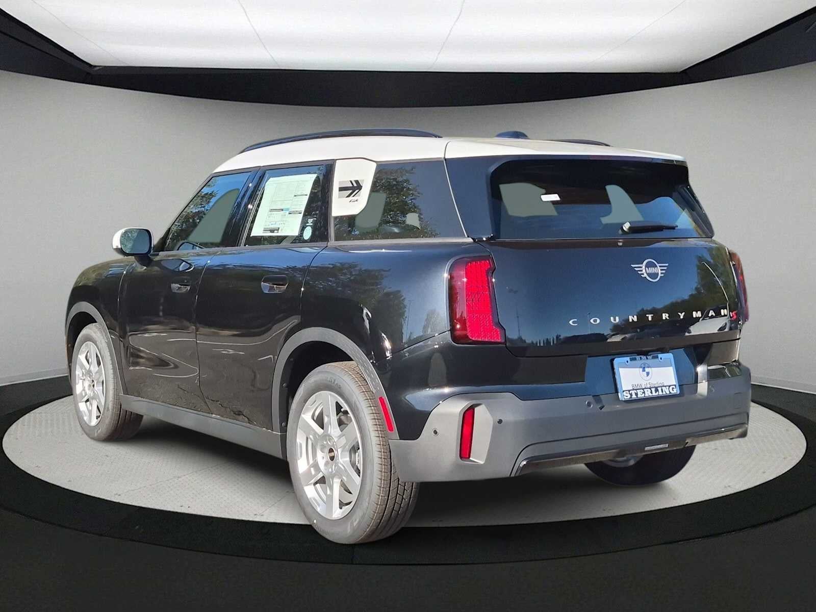 2027 MINI COUNTRYMAN SIGNATURE PLUS