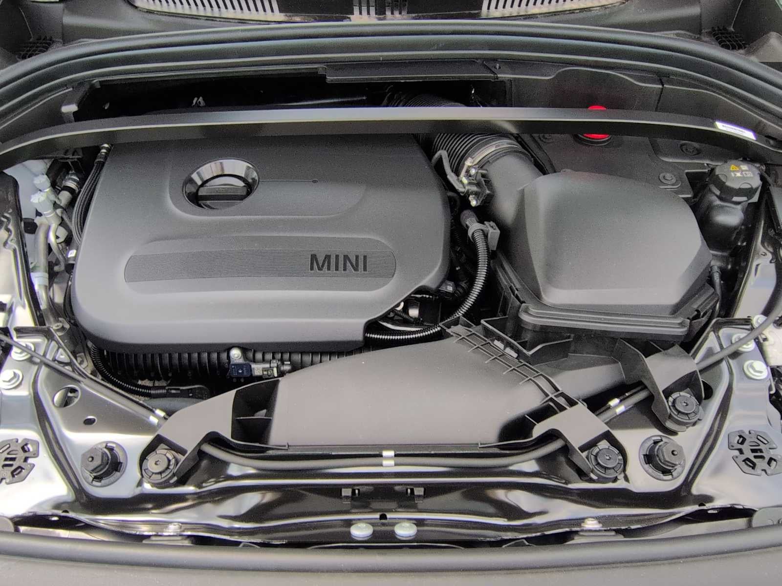 2027 MINI COUNTRYMAN ICONIC