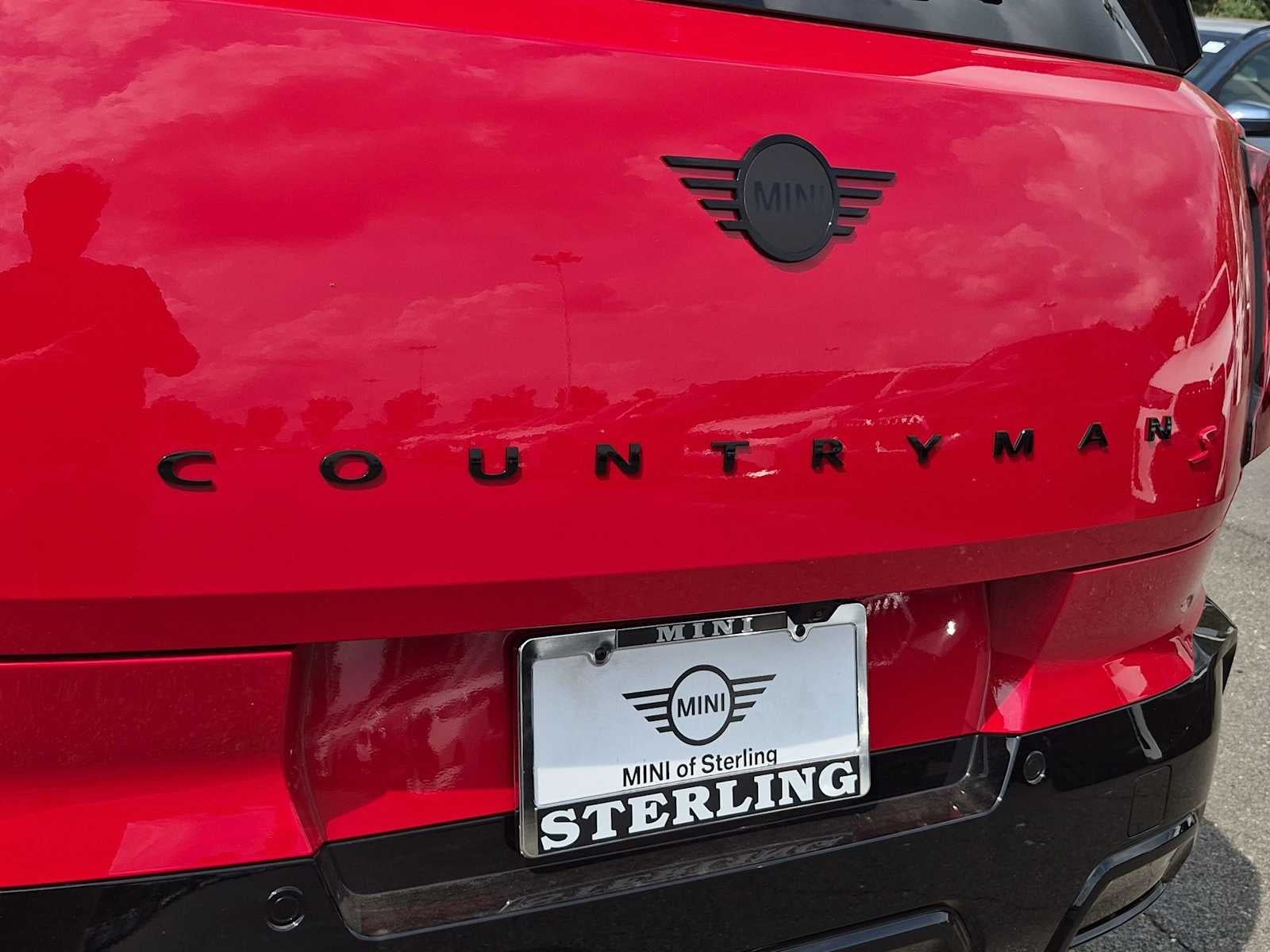 2027 MINI COUNTRYMAN ICONIC