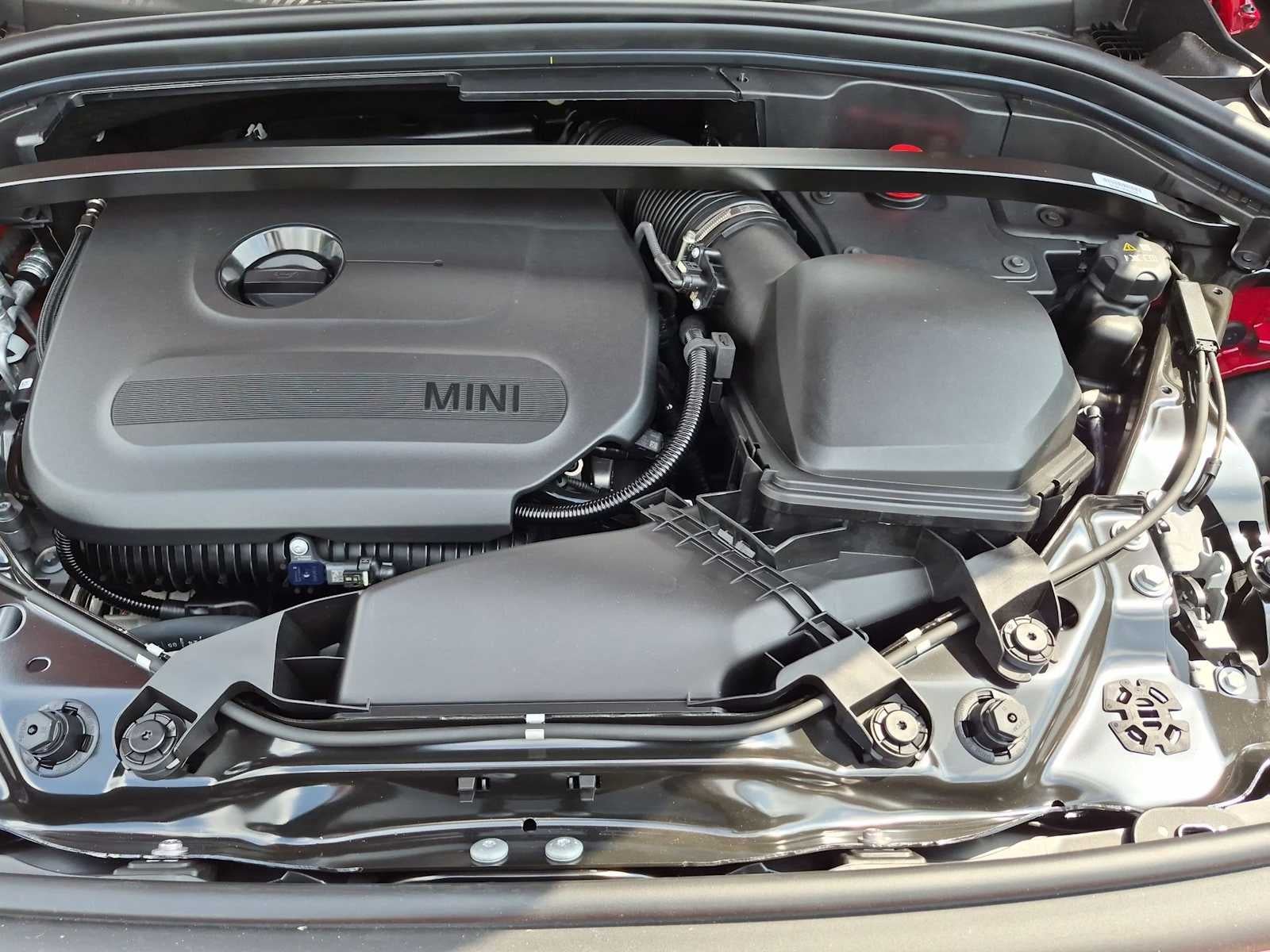 2027 MINI COUNTRYMAN ICONIC
