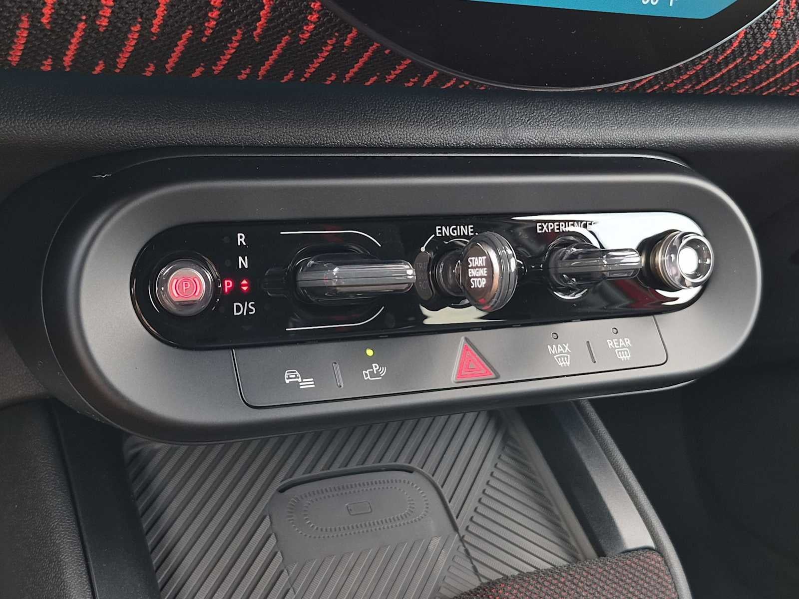 2027 MINI COUNTRYMAN ICONIC