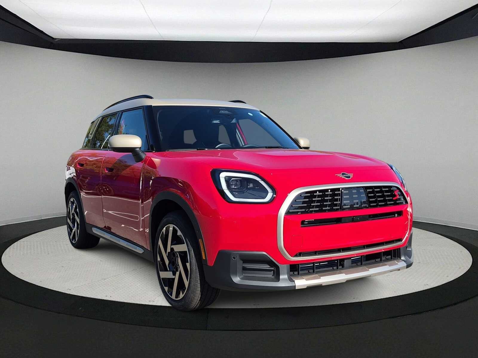 2027 MINI COUNTRYMAN ICONIC
