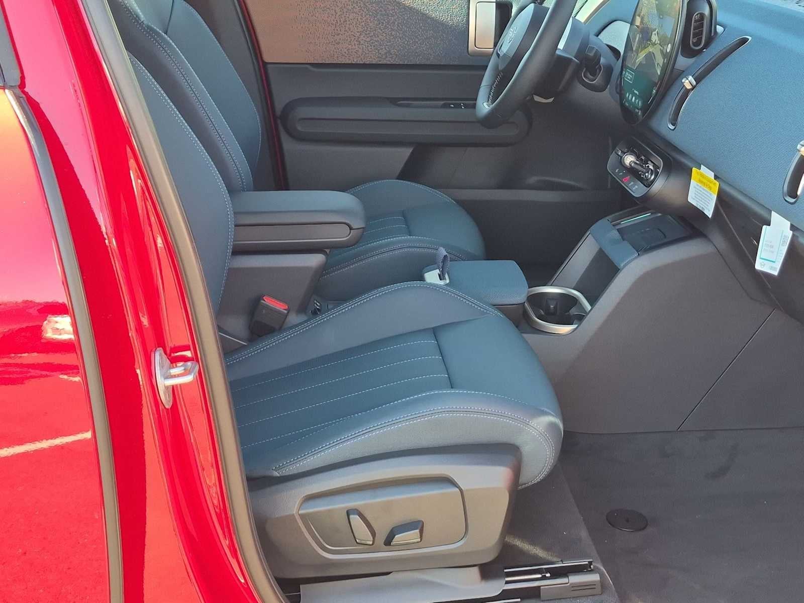 2027 MINI COUNTRYMAN ICONIC