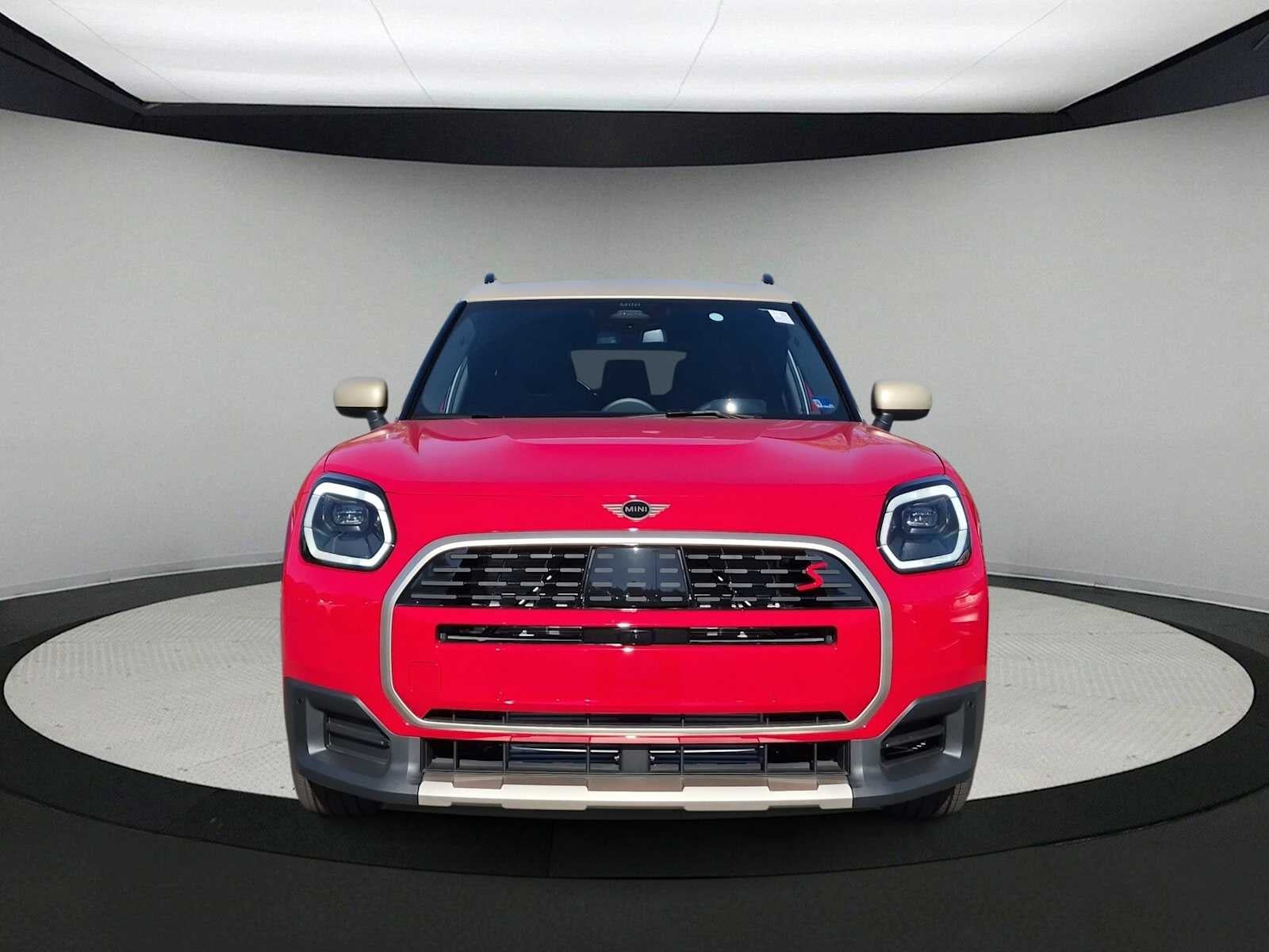 2027 MINI COUNTRYMAN ICONIC
