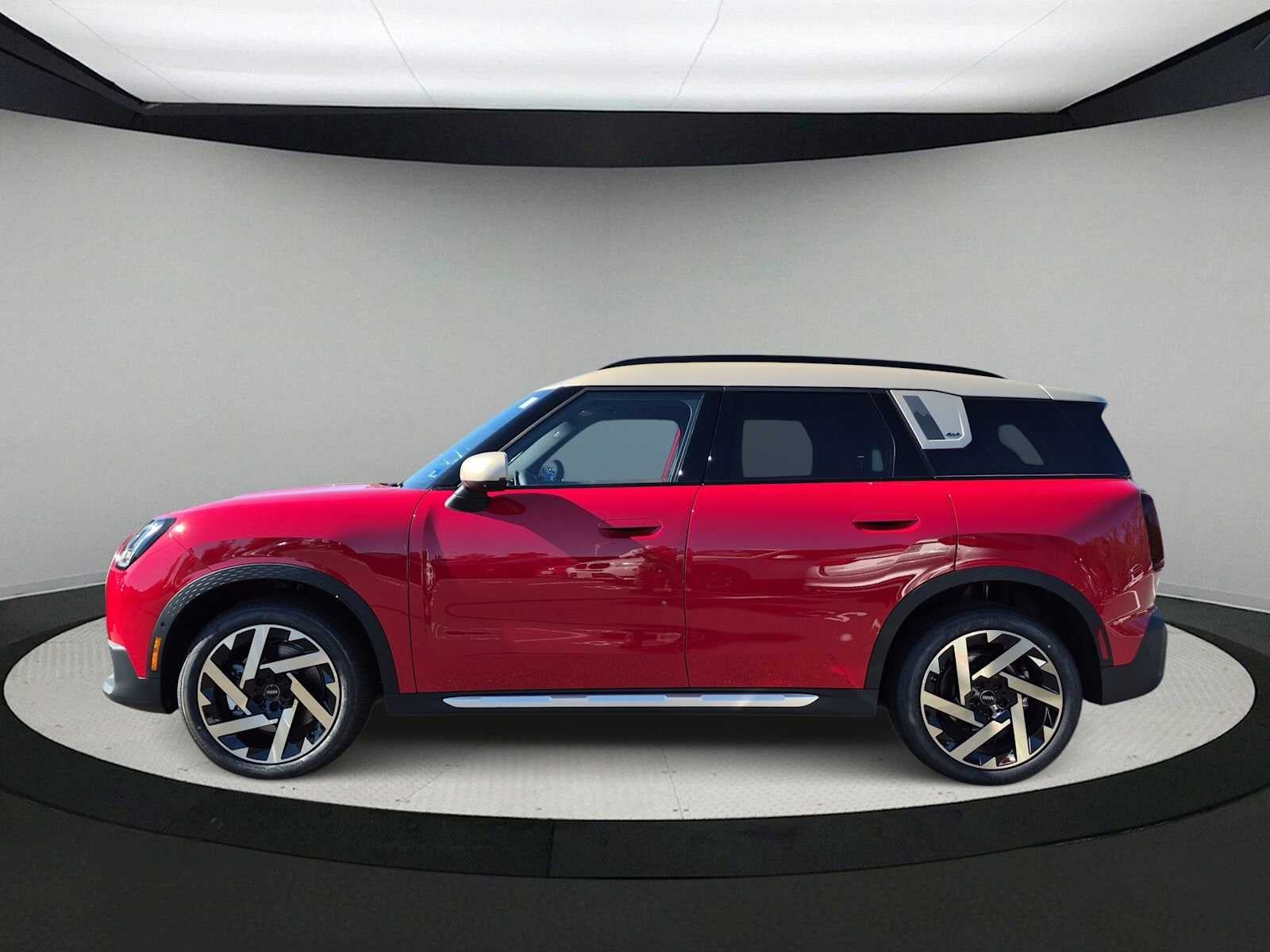 2027 MINI COUNTRYMAN ICONIC