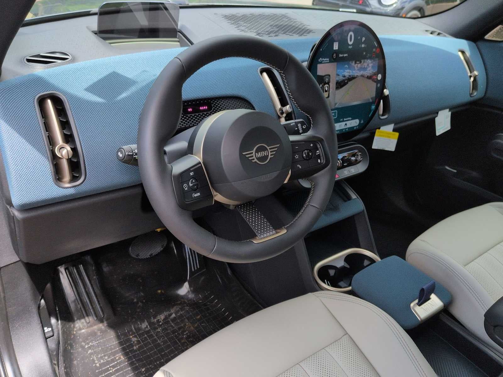 2027 MINI COUNTRYMAN ICONIC
