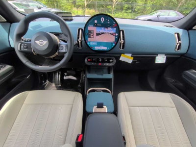 2027 MINI COUNTRYMAN ICONIC