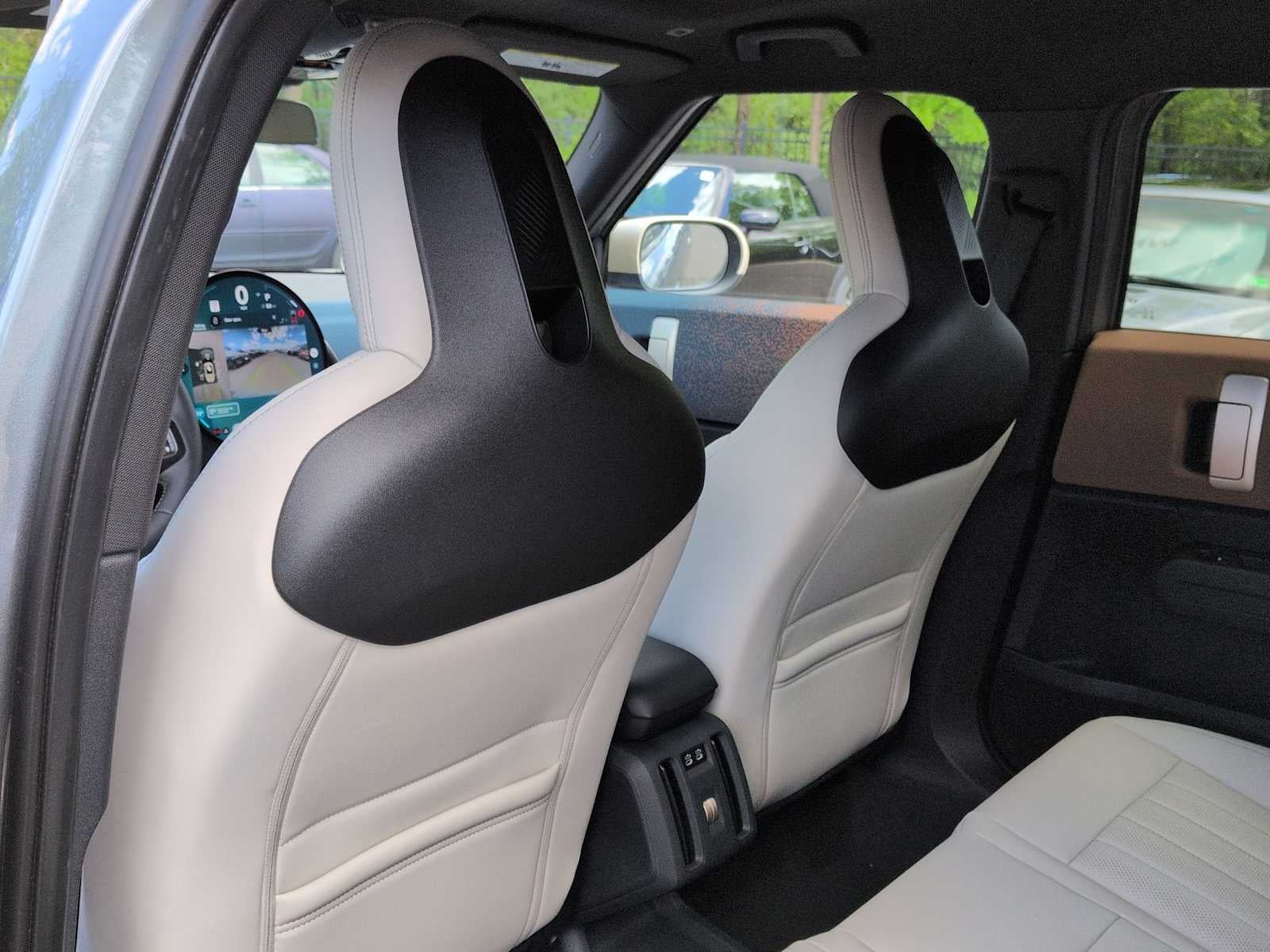 2027 MINI COUNTRYMAN ICONIC