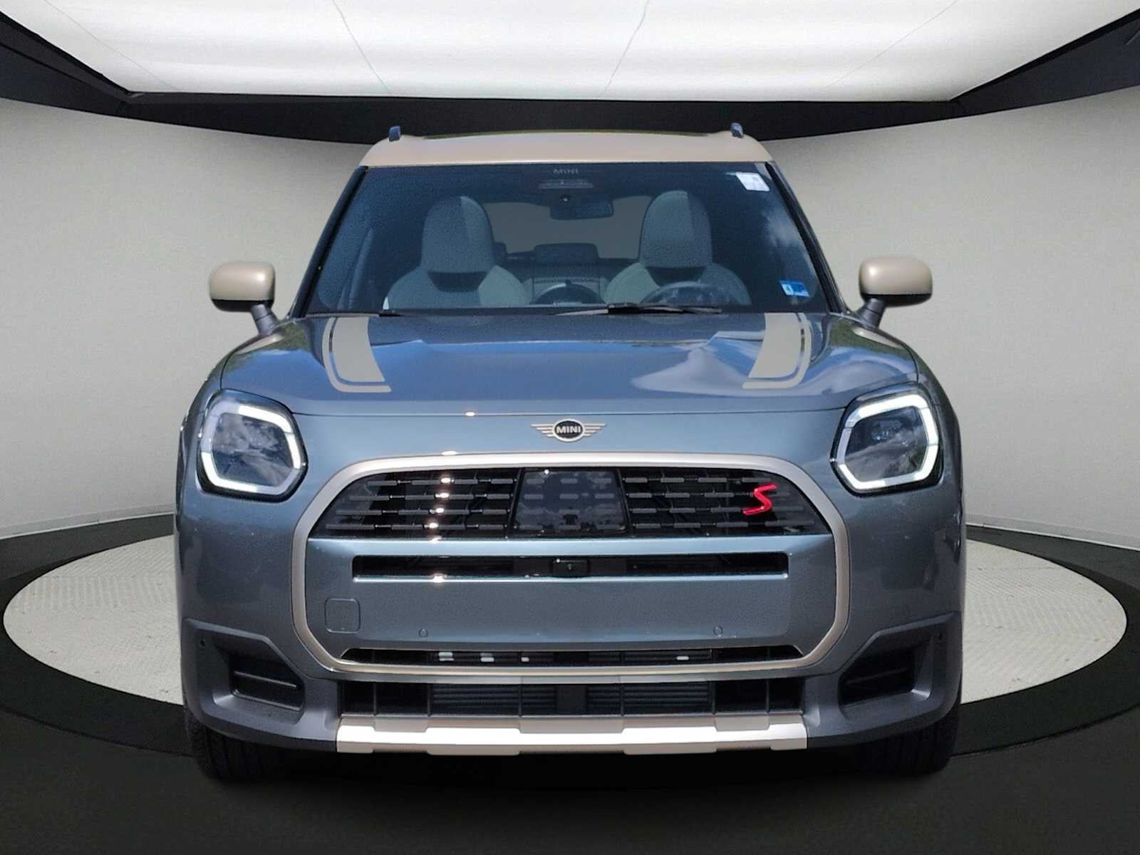 2027 MINI COUNTRYMAN ICONIC