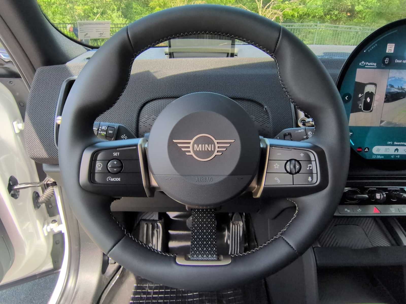 2027 MINI COUNTRYMAN ICONIC