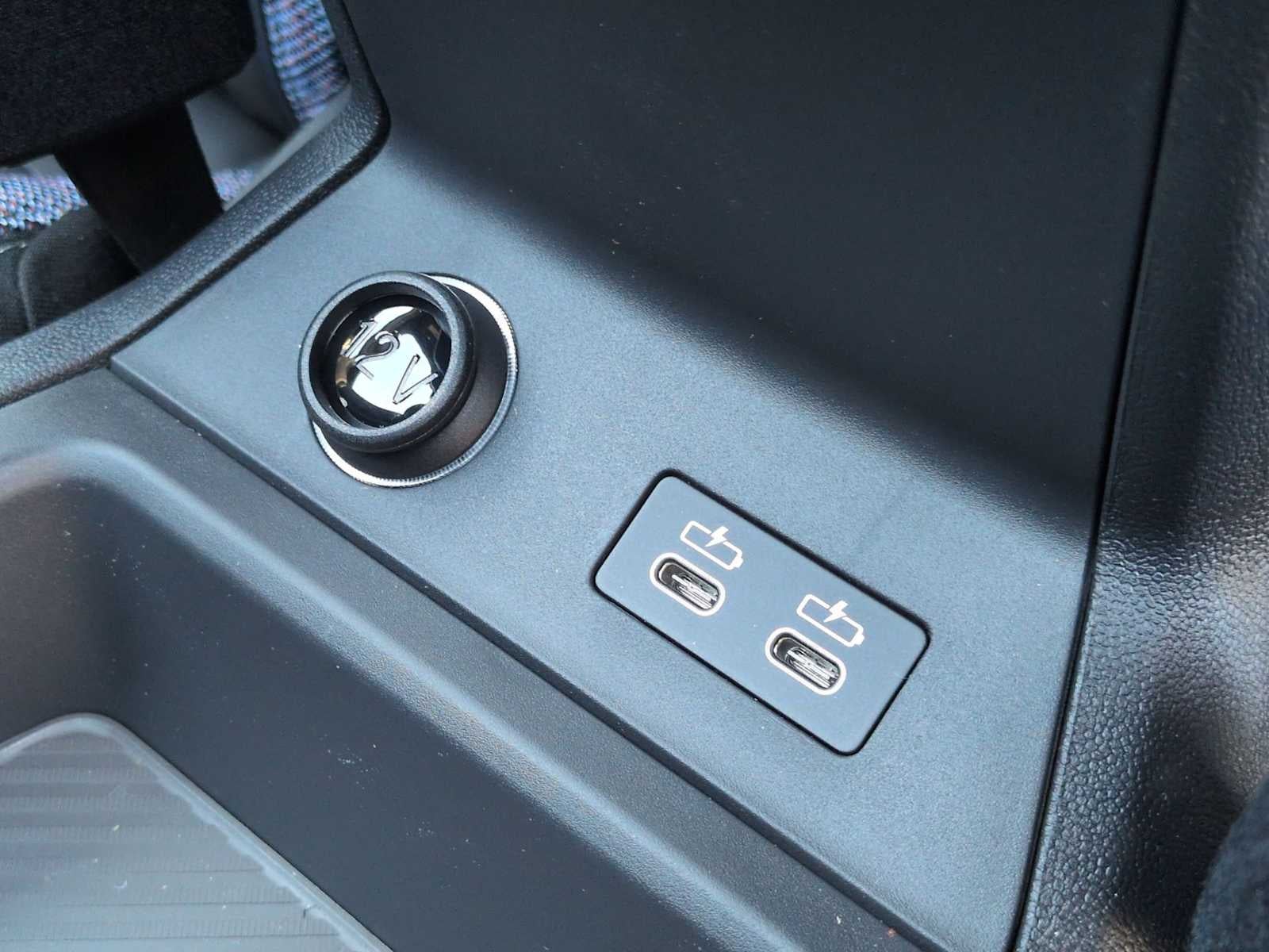 2027 MINI COUNTRYMAN SIGNATURE PLUS