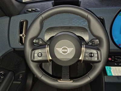 2027 MINI COUNTRYMAN SIGNATURE PLUS