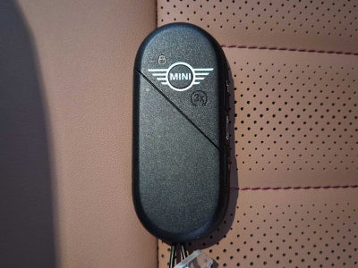 2027 MINI COUNTRYMAN SIGNATURE PLUS