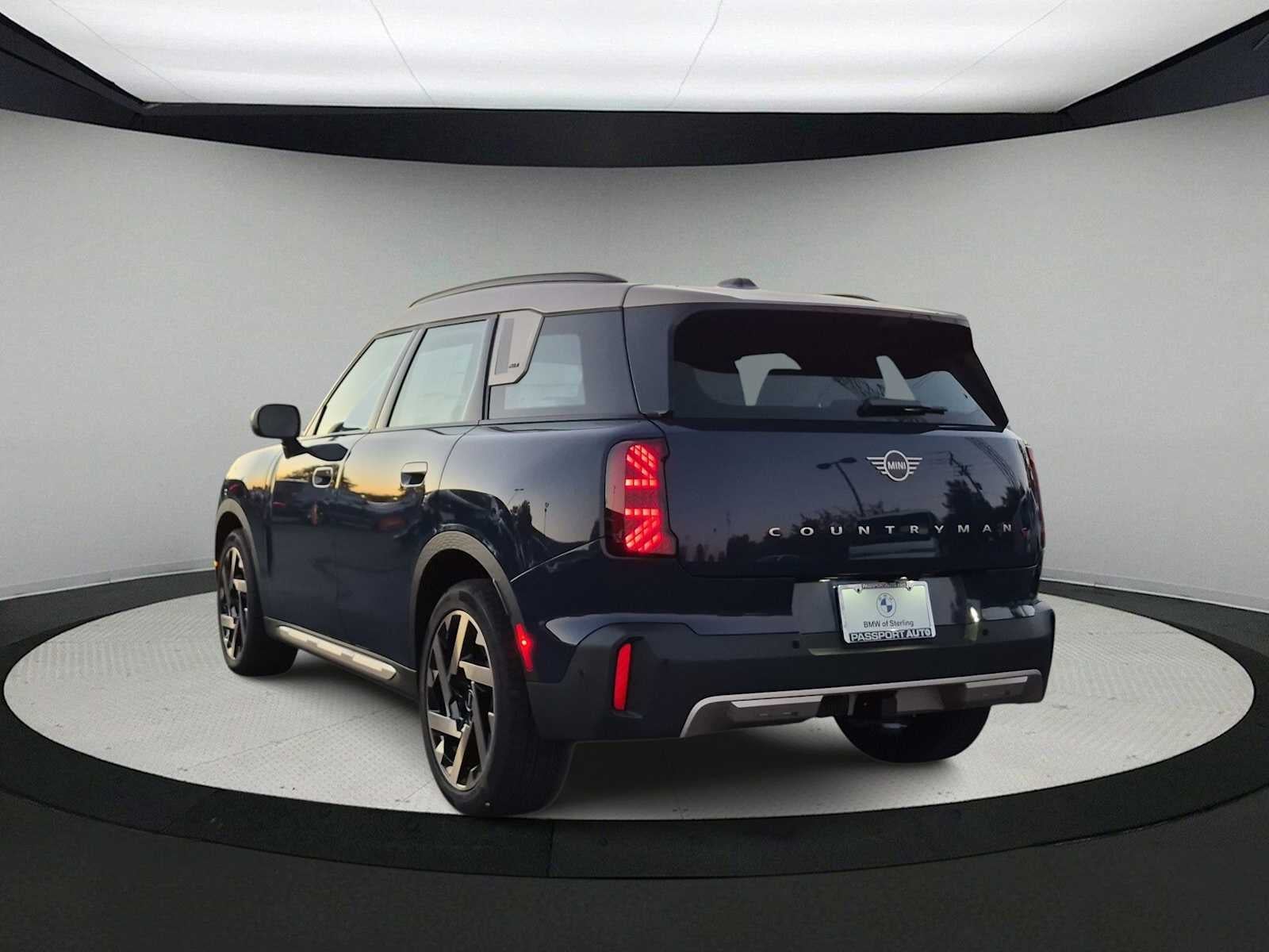 2027 MINI COUNTRYMAN SIGNATURE PLUS
