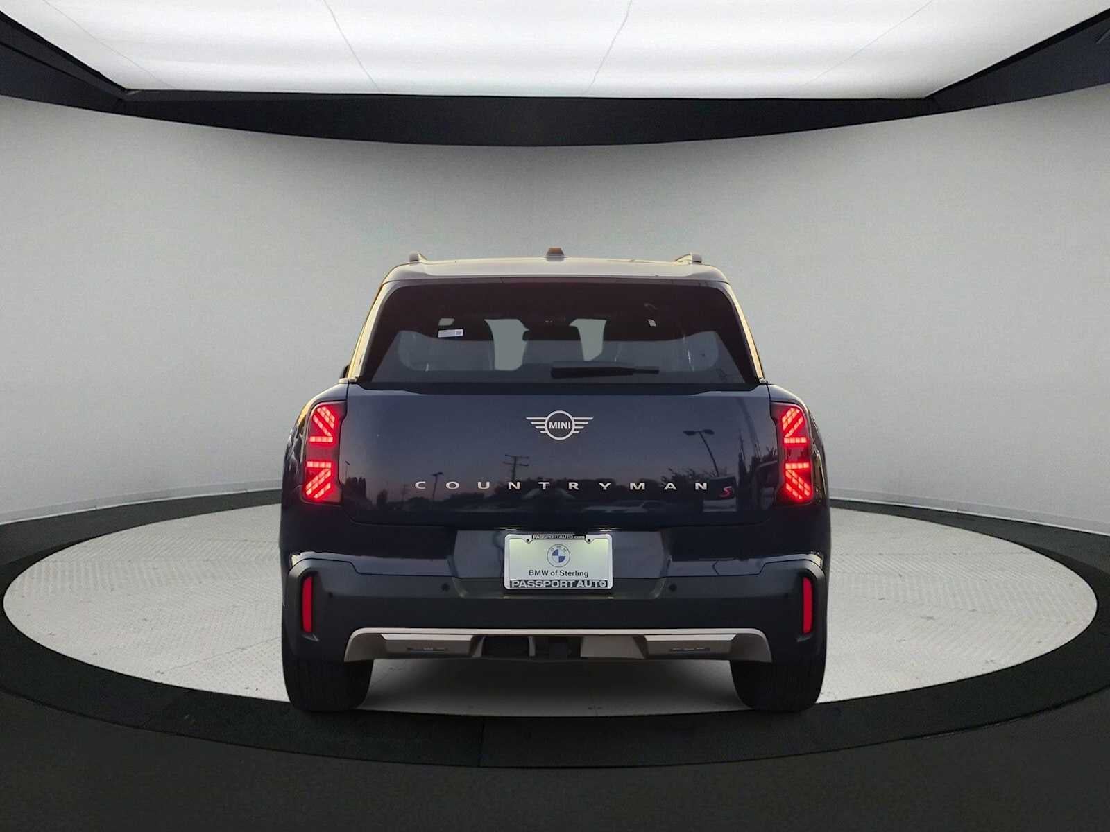 2027 MINI COUNTRYMAN SIGNATURE PLUS