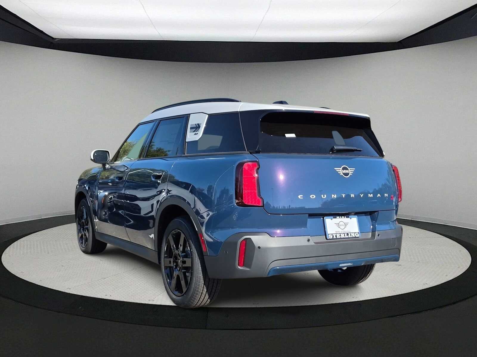 2027 MINI COUNTRYMAN ICONIC