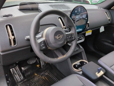 2027 MINI COUNTRYMAN ICONIC