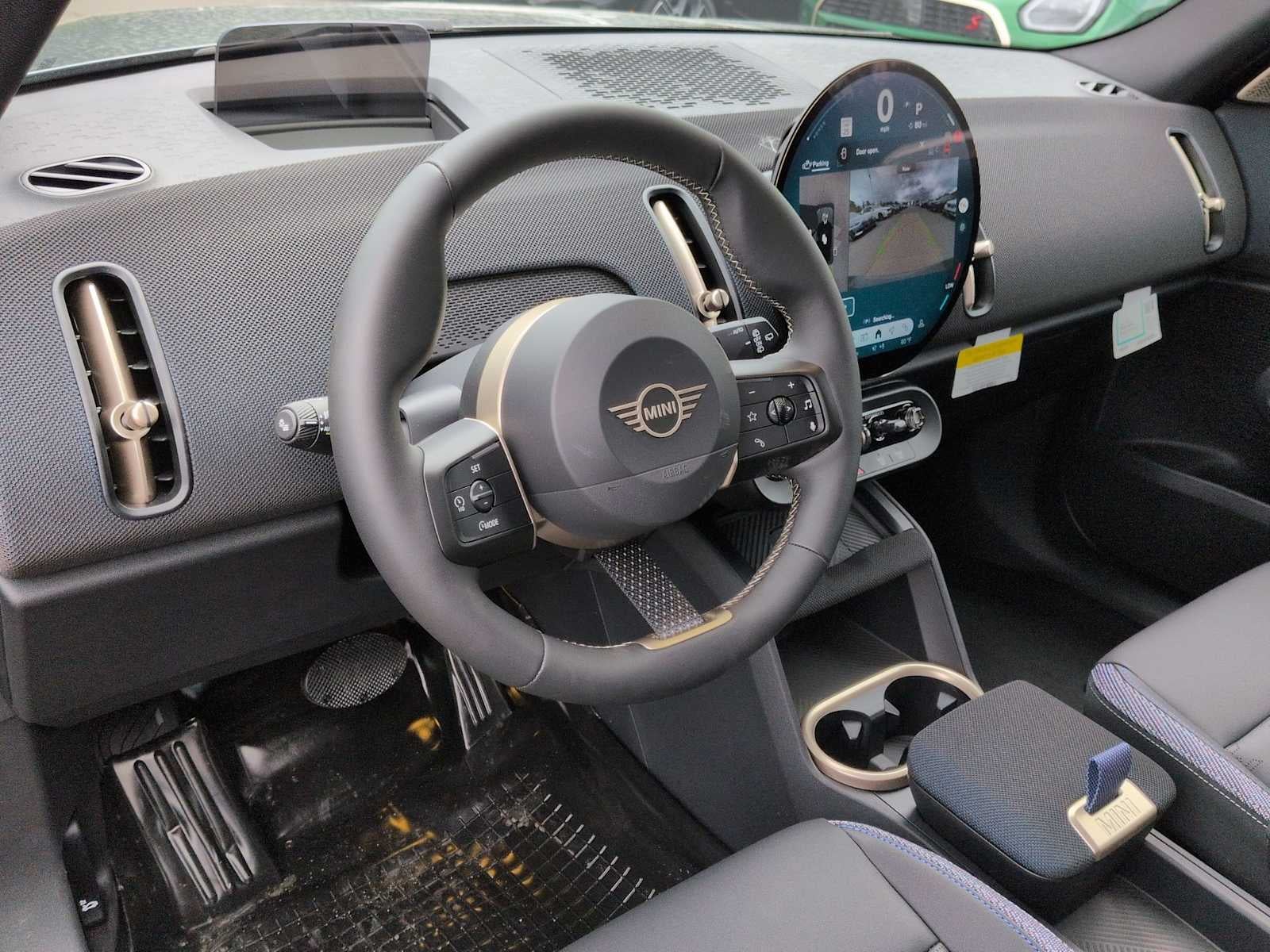 2027 MINI COUNTRYMAN ICONIC