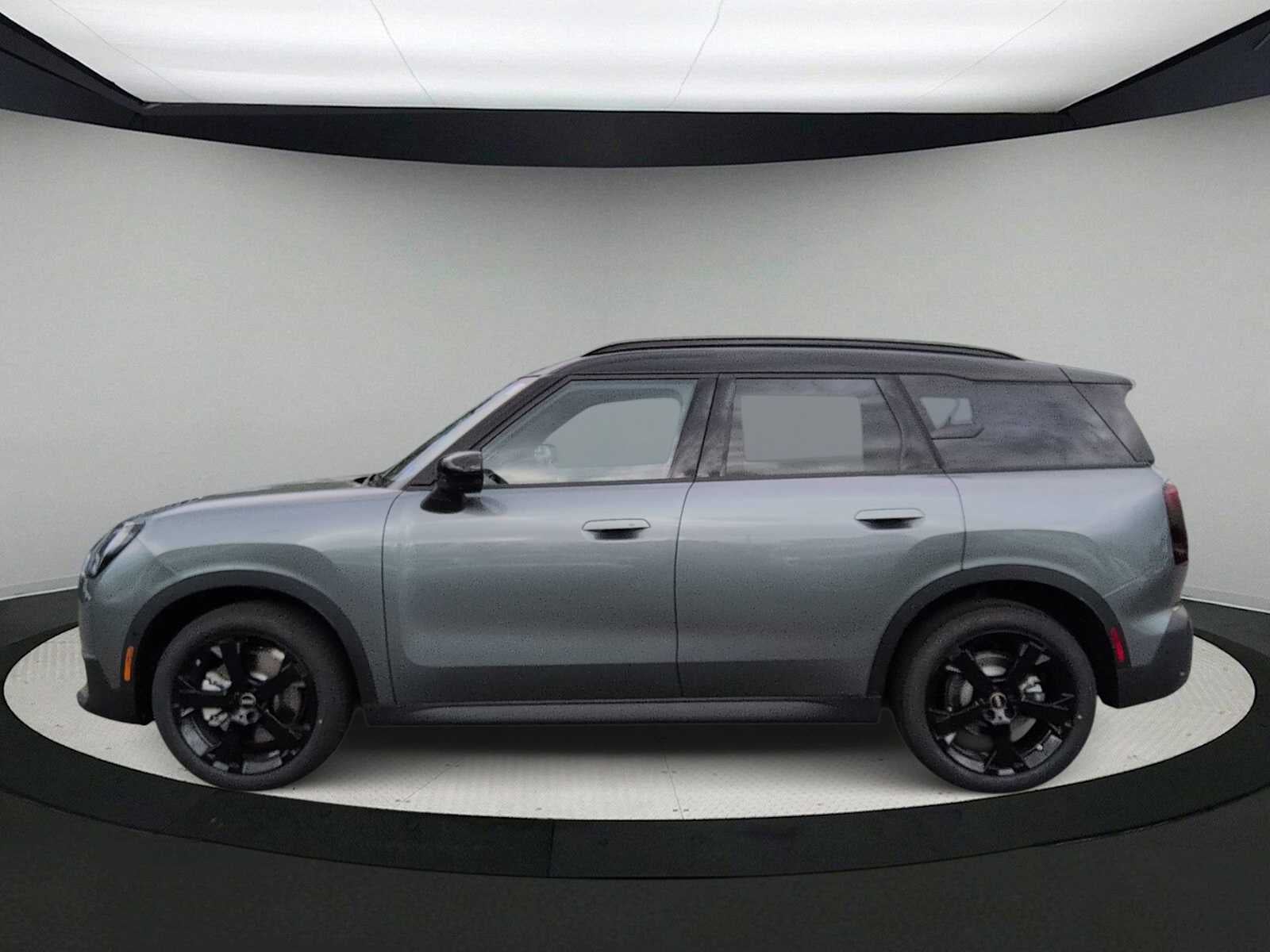 2027 MINI COUNTRYMAN ICONIC