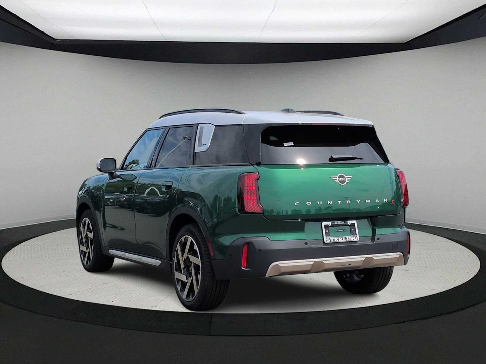 2027 MINI COUNTRYMAN ICONIC