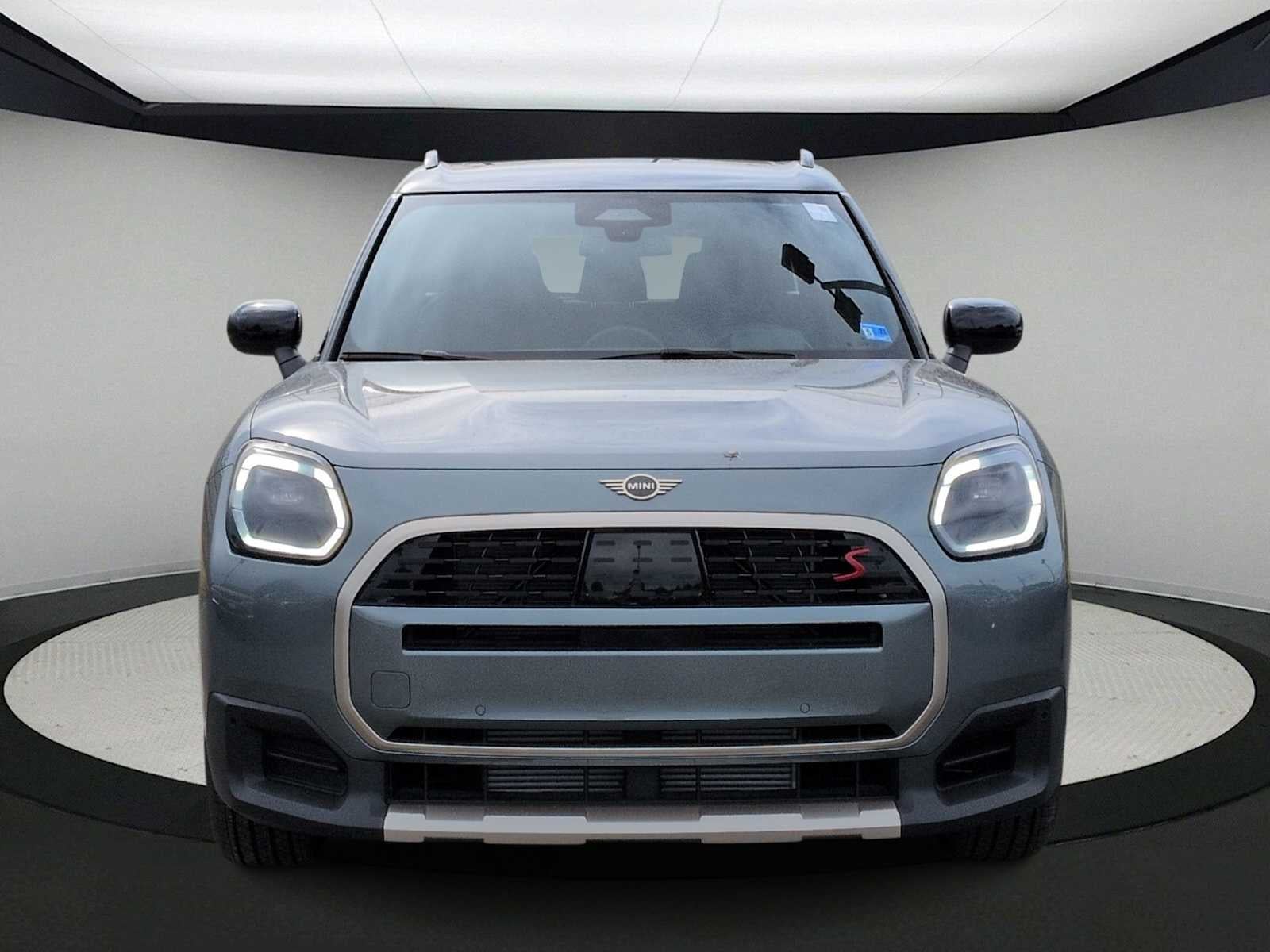 2027 MINI COUNTRYMAN SIGNATURE PLUS