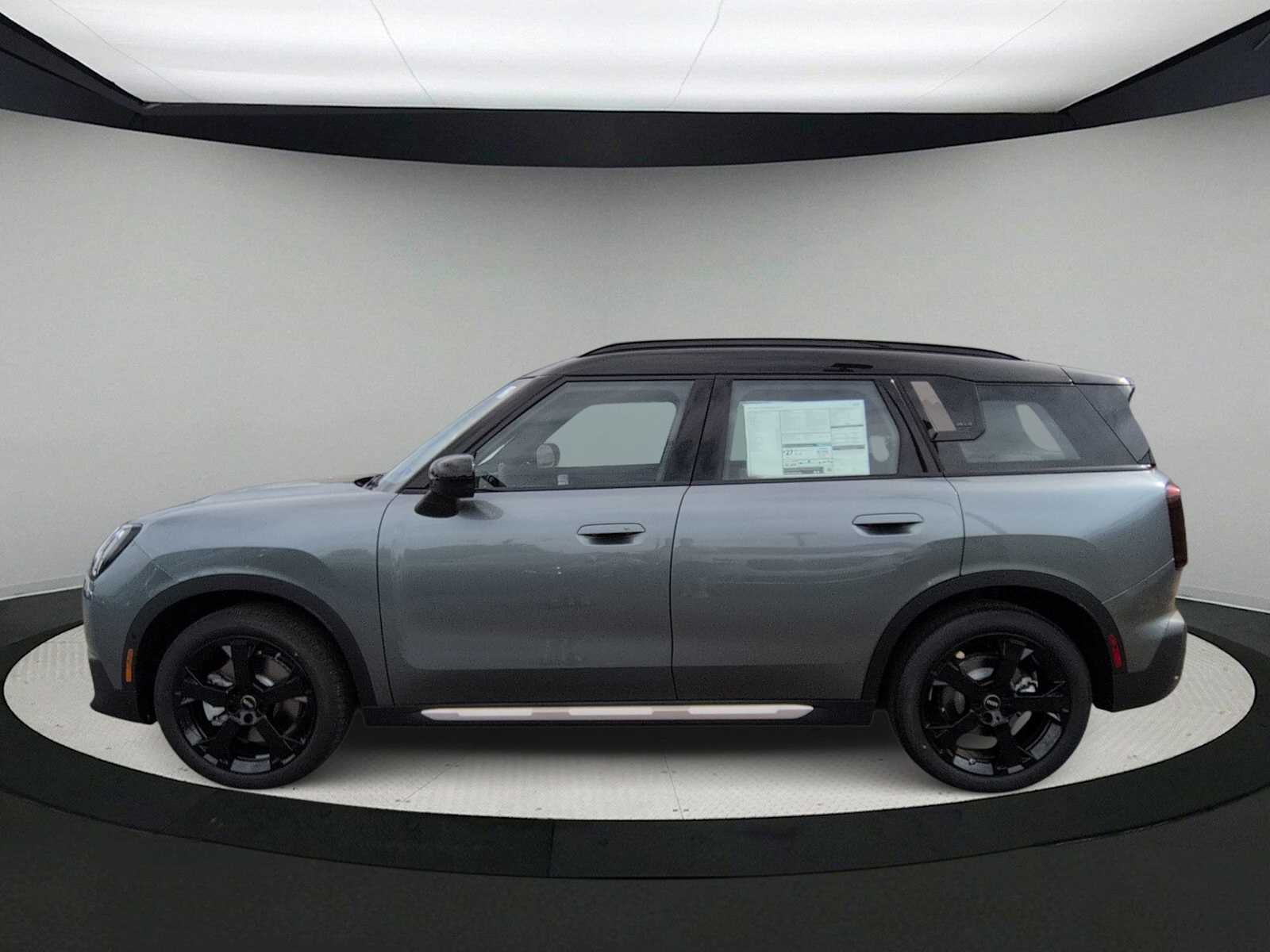 2027 MINI COUNTRYMAN SIGNATURE PLUS