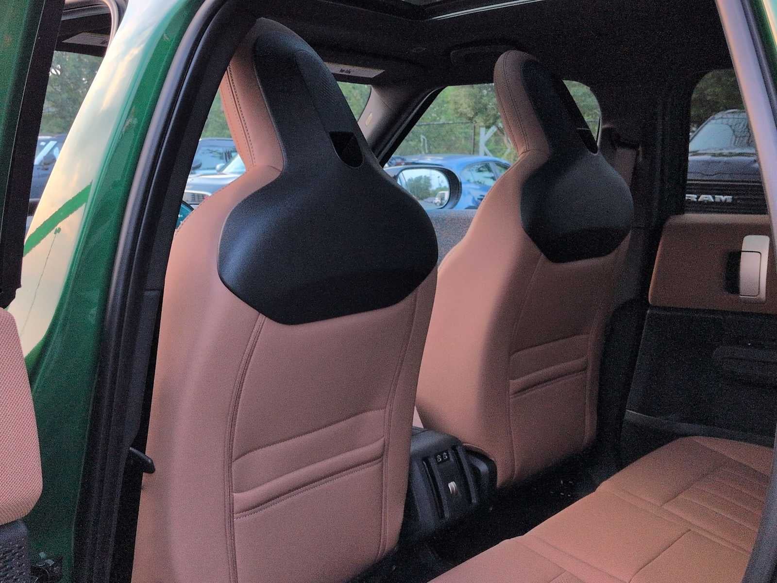 2027 MINI COUNTRYMAN SIGNATURE PLUS