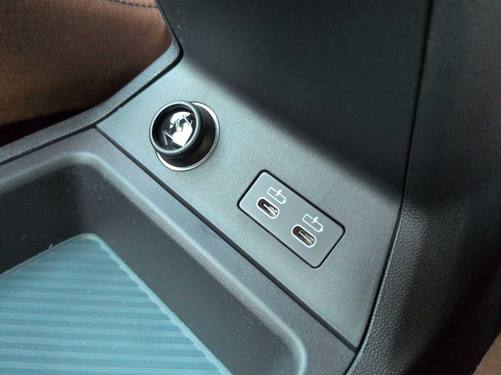 2027 MINI COUNTRYMAN SIGNATURE PLUS