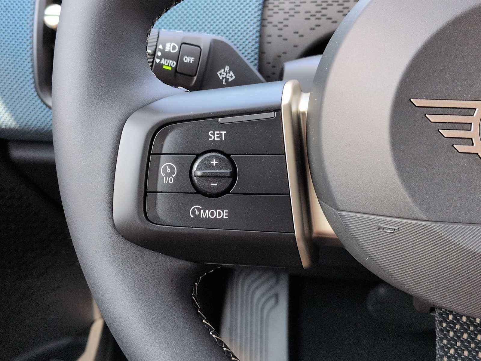 2027 MINI COUNTRYMAN SIGNATURE PLUS