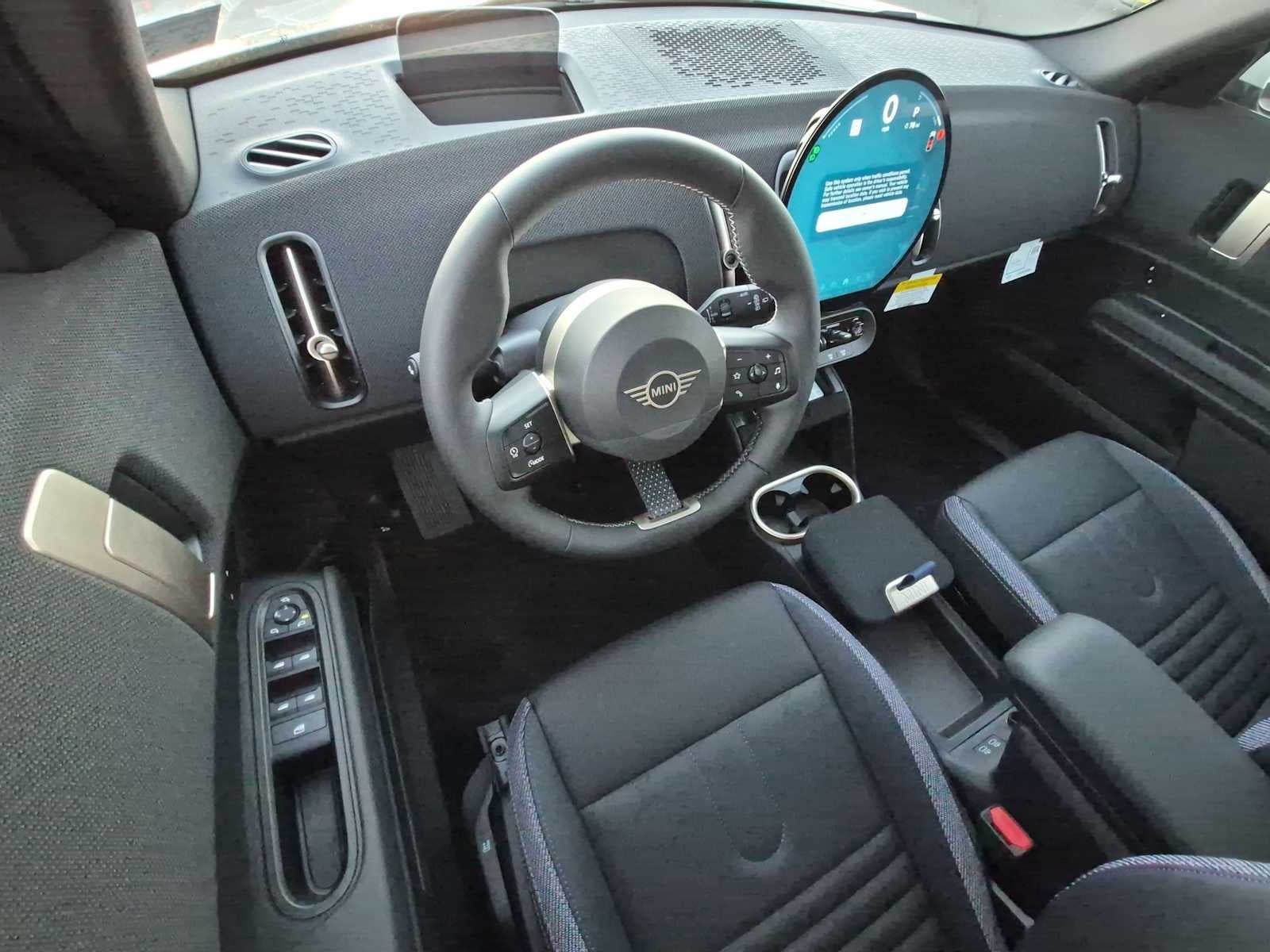 2027 MINI COUNTRYMAN SIGNATURE PLUS