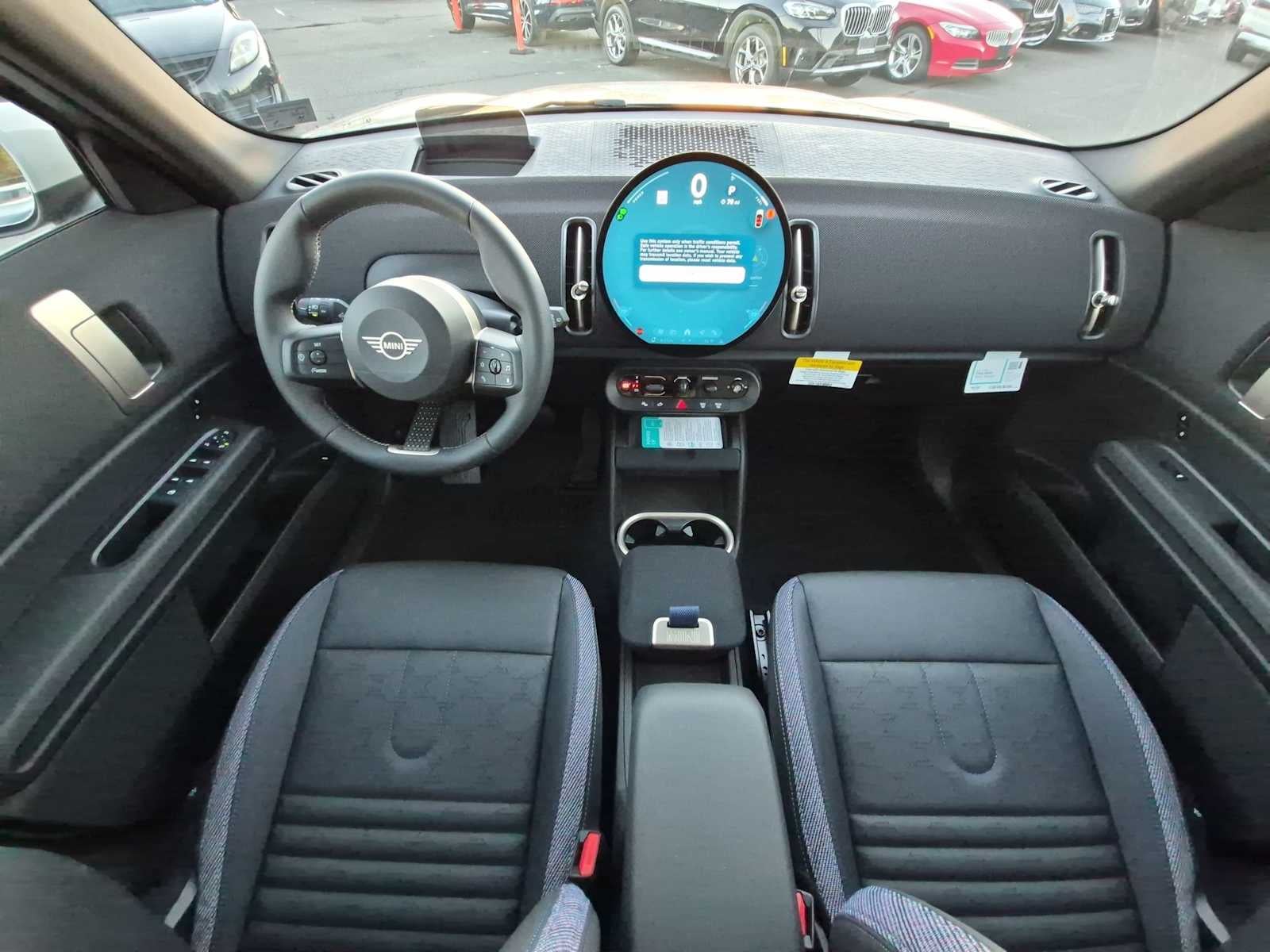 2027 MINI COUNTRYMAN SIGNATURE PLUS