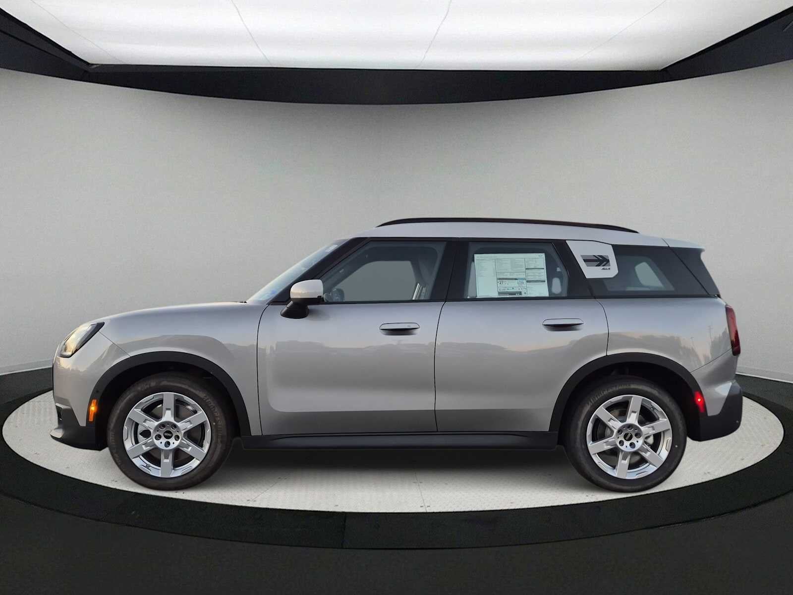 2027 MINI COUNTRYMAN SIGNATURE PLUS