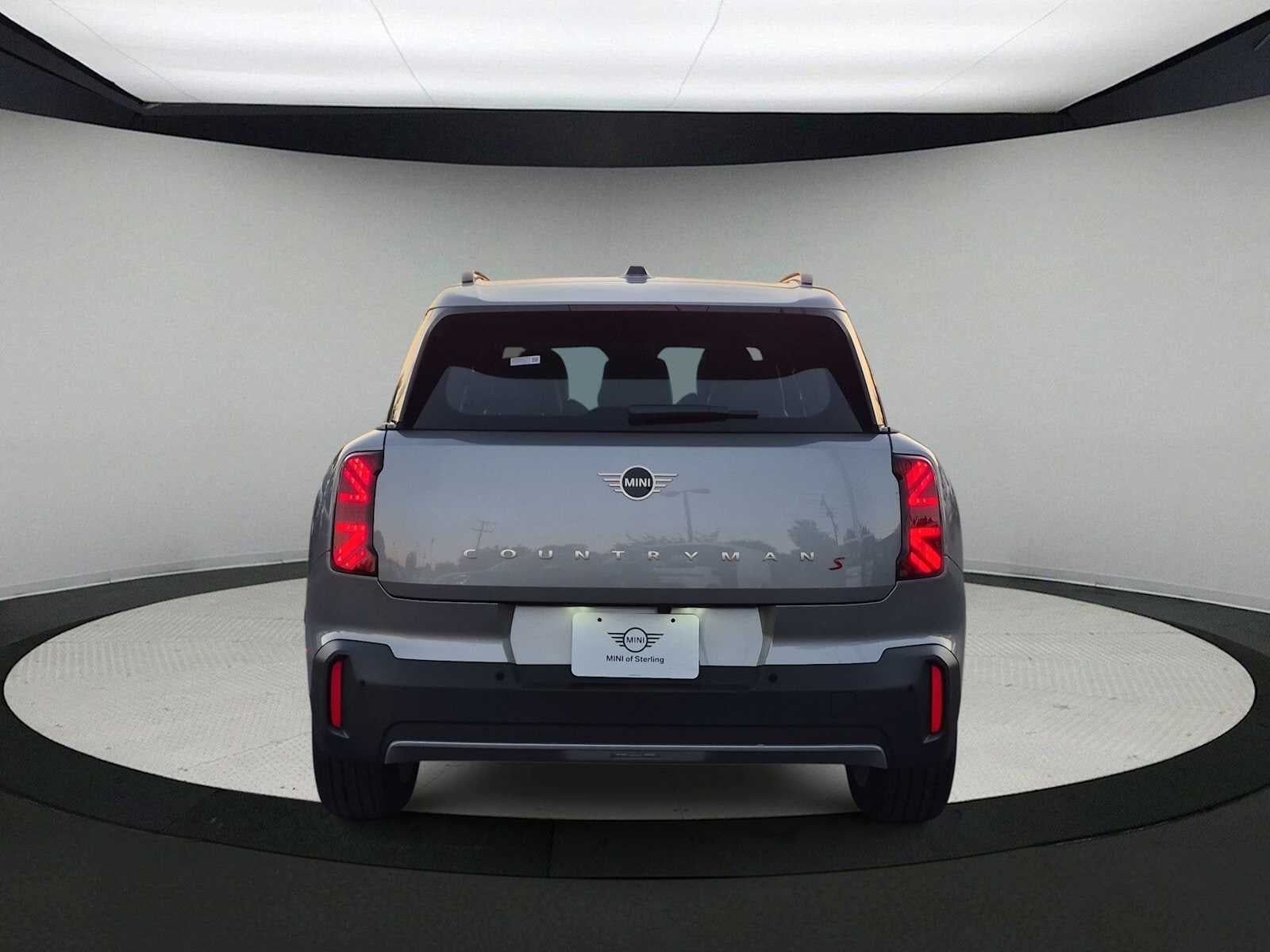 2027 MINI COUNTRYMAN SIGNATURE PLUS