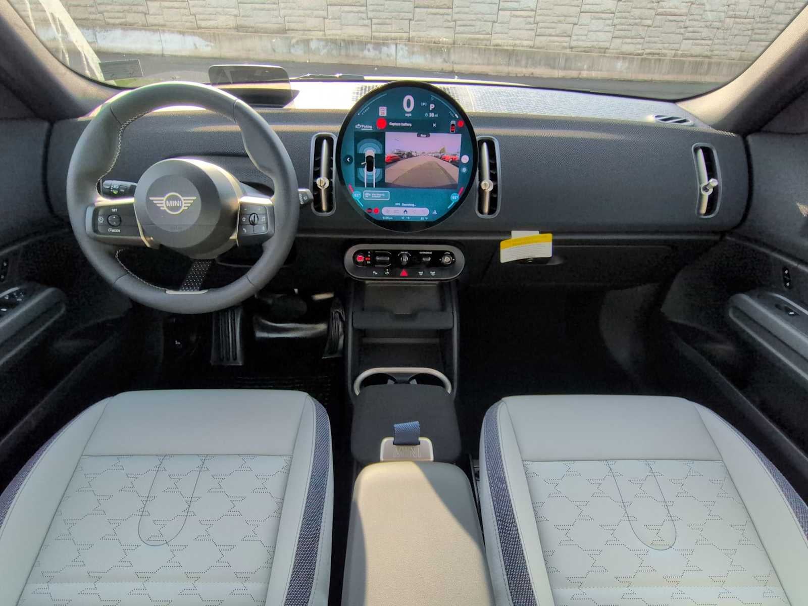 2026 MINI COUNTRYMAN OXFORD EDITION