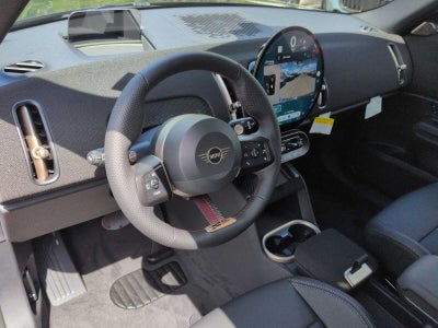 2026 MINI COUNTRYMAN ICONIC