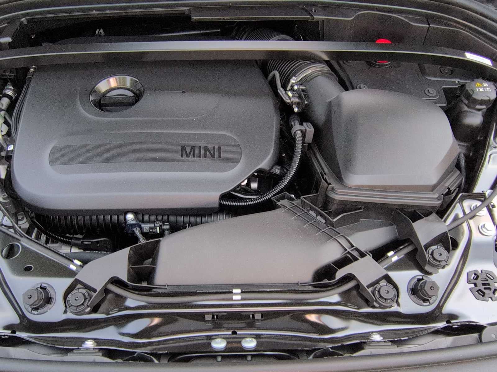 2027 MINI COUNTRYMAN ICONIC