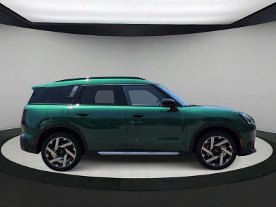 2027 MINI COUNTRYMAN ICONIC