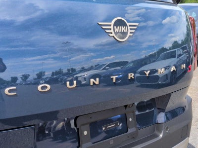 2027 MINI COUNTRYMAN ICONIC