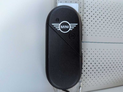 2027 MINI COUNTRYMAN ICONIC