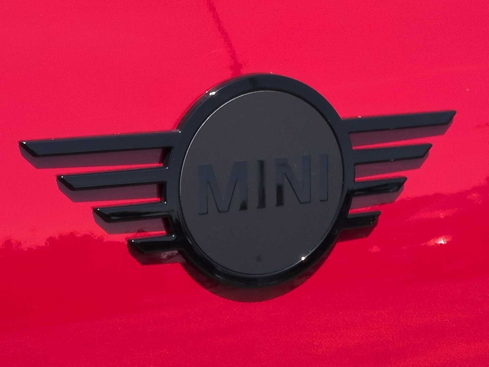 2027 MINI COUNTRYMAN ICONIC