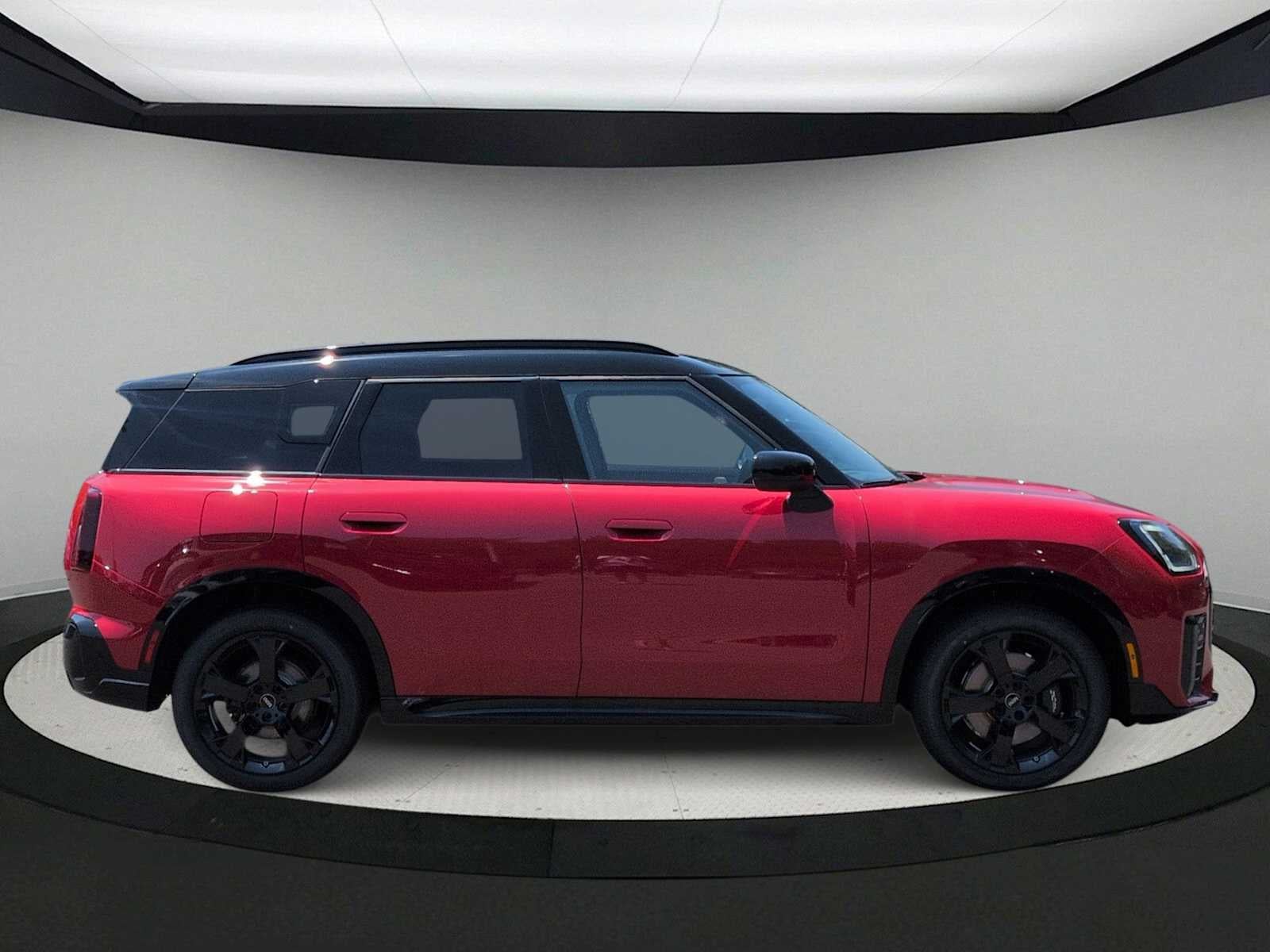 2027 MINI COUNTRYMAN ICONIC