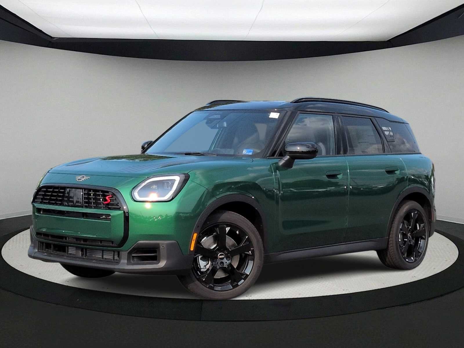 2027 MINI COUNTRYMAN SIGNATURE PLUS