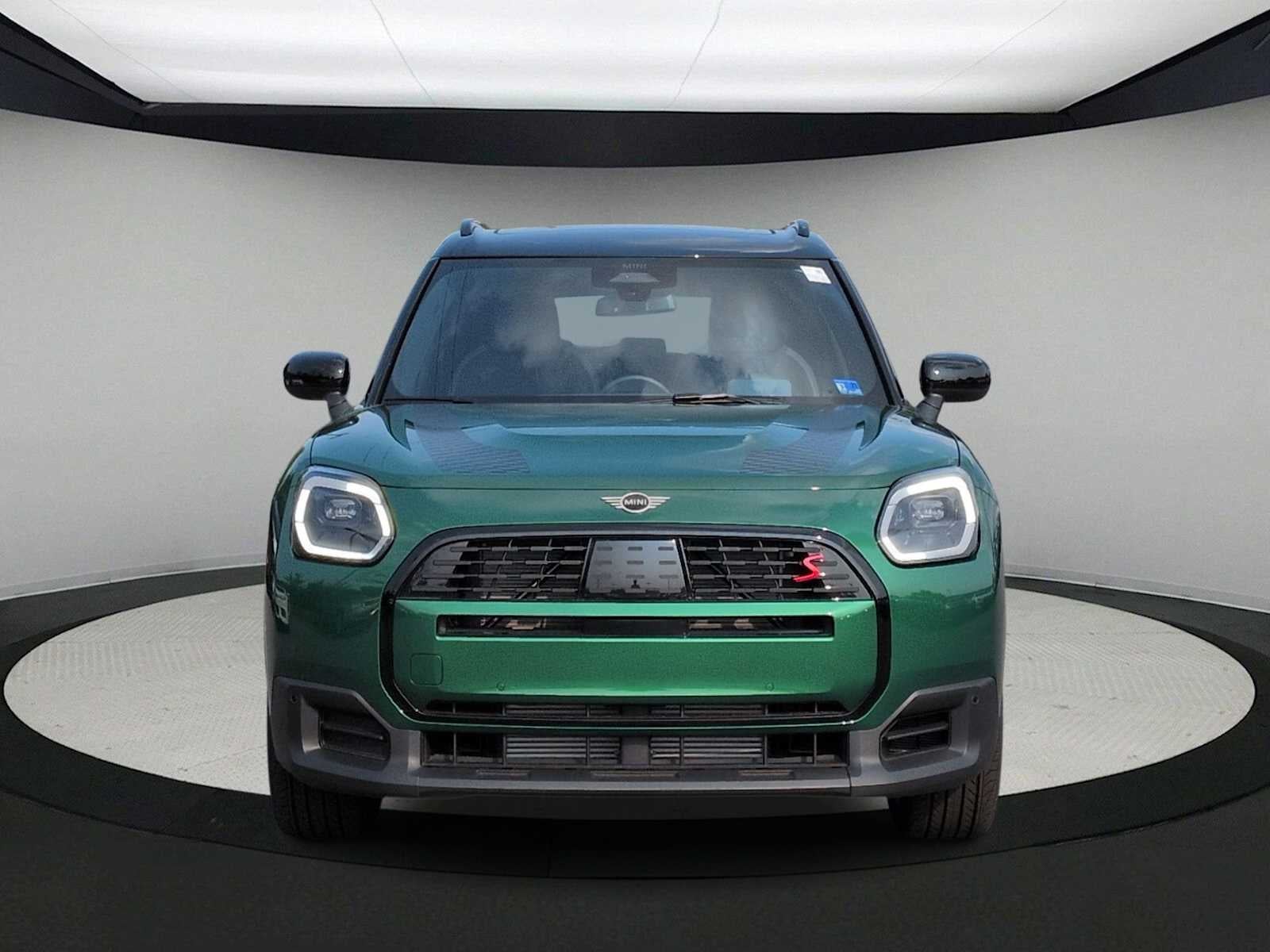 2027 MINI COUNTRYMAN SIGNATURE PLUS