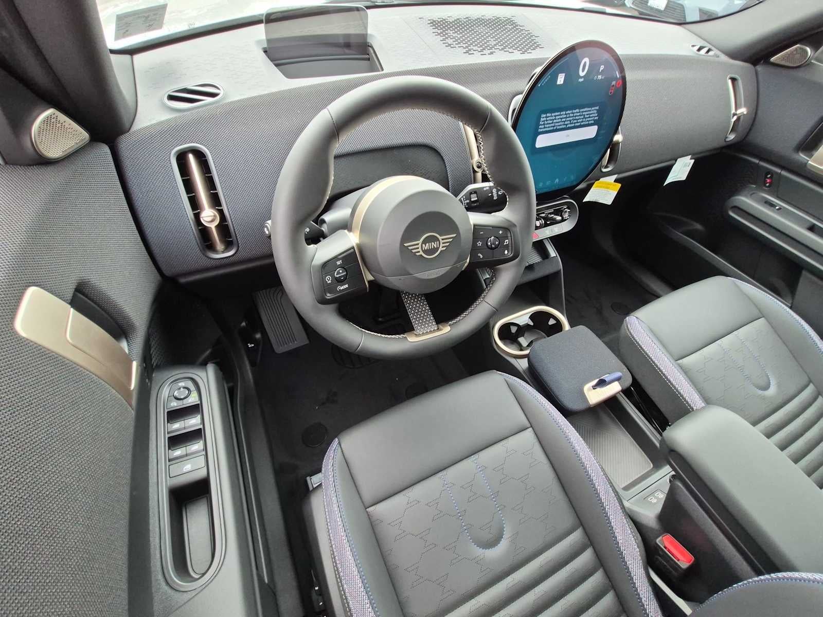 2027 MINI COUNTRYMAN ICONIC